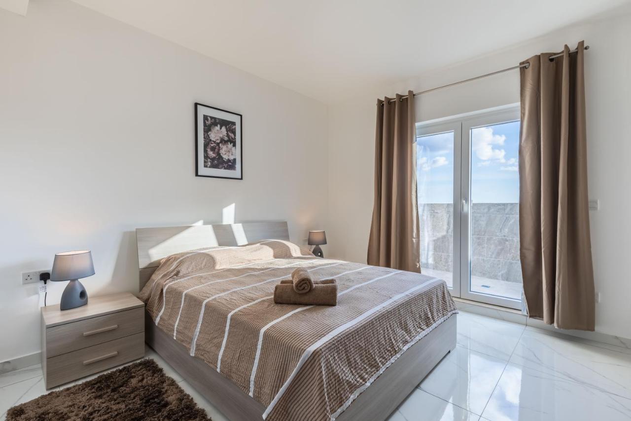 Terrace View- A Charming Two Bedrooms Penthouse Ac-Wifi Msida Eksteriør billede
