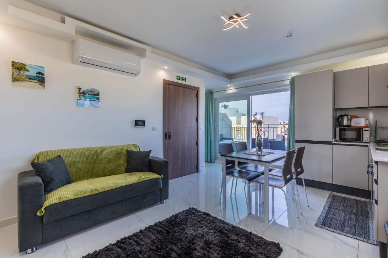 Terrace View- A Charming Two Bedrooms Penthouse Ac-Wifi Msida Eksteriør billede
