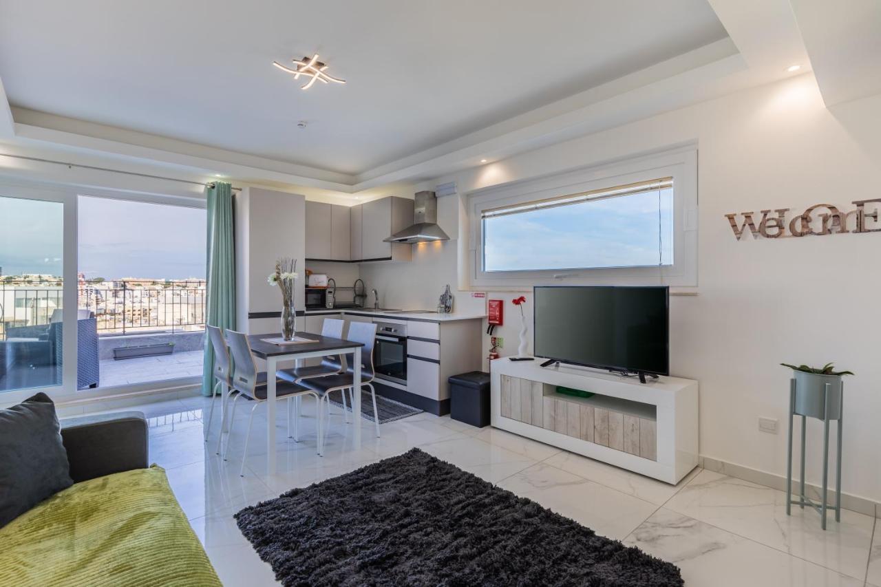 Terrace View- A Charming Two Bedrooms Penthouse Ac-Wifi Msida Eksteriør billede