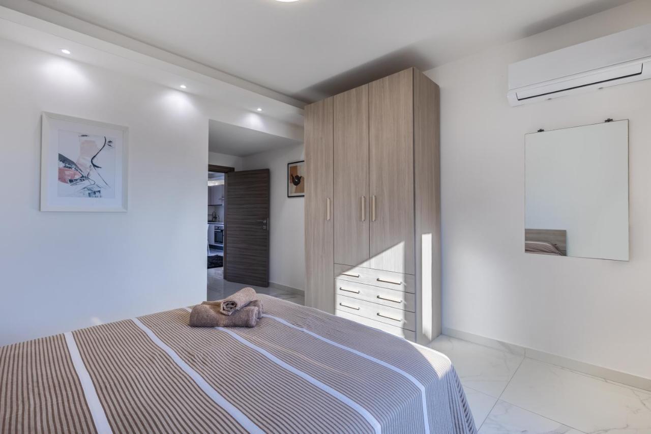 Terrace View- A Charming Two Bedrooms Penthouse Ac-Wifi Msida Eksteriør billede